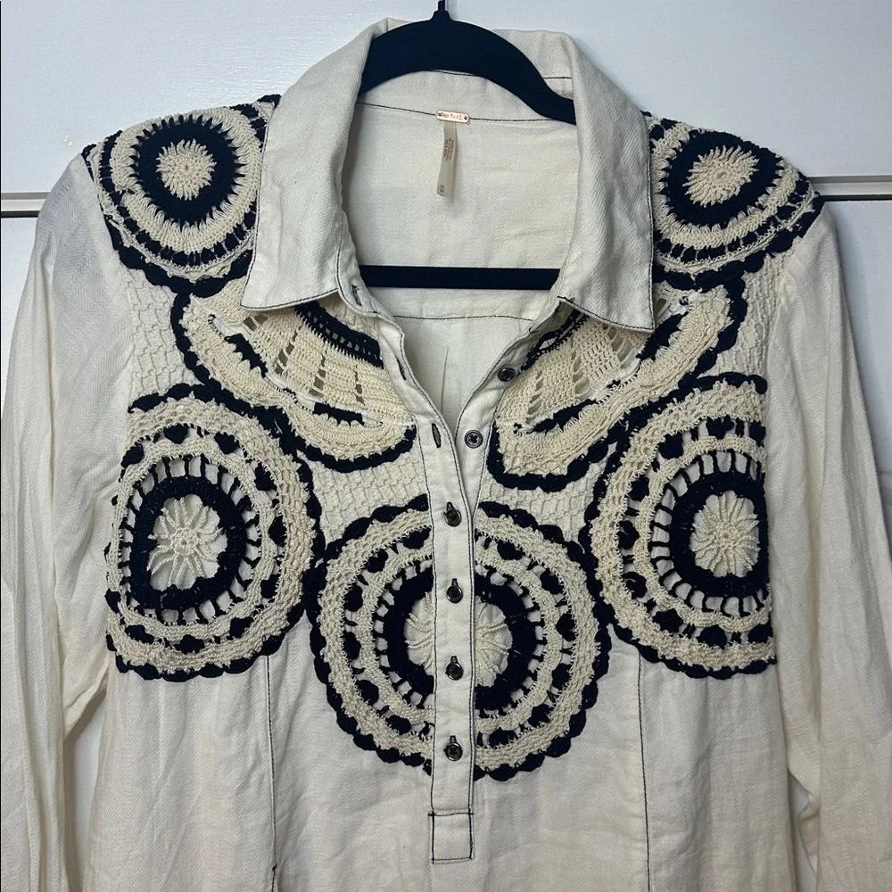 Free People RARE Size Medium Cream and‎ Black Embroidered Tunic Dress